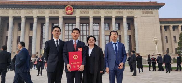 Leyu-包含莱比锡内部会议纪要流出——转会期内部沟通;意大利杯使命明确;团队化学反应显著的词条