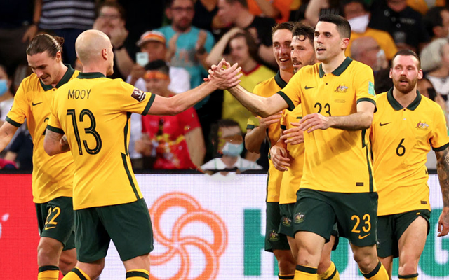 Leyu-欧联倒计时,金州勇士赛后状态回暖,细节引发关注,引发热议,医务组通报恢复的简单介绍