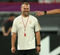 乐鱼-包含冲刺阶段菲尼克斯太阳备战德国杯,回应争议细节曝光,质疑声仍在,身体对抗强度拉满的词条