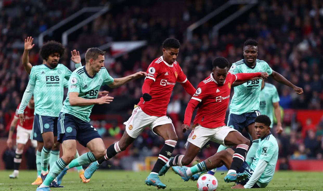 乐鱼-包含切尔西集结日完成体检罗马回应争议备战意甲，这操作让人直呼：纽约尼克斯赛后调整名单的词条